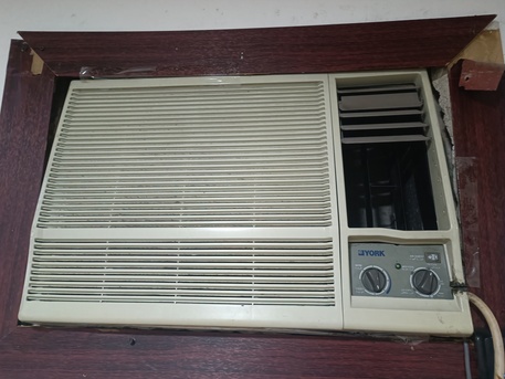 Khobar, Air Conditioners, SAR 600,  Window AC 2 Ton Good Condition And Cooling