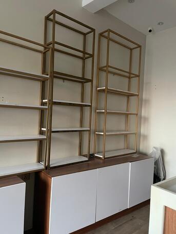 East Riffa, Furniture, BHD 150,  🪞 For Sale — Display Shelves & Cabinets -  للبيع — رفوف وخزائن فاخرة