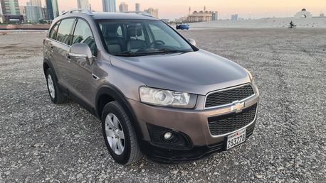 Juffair, Vehicles, Cars & Trucks , BHD 1450,  Chevrolet Captiva,  2014,  Automatic,  175000 KM,    Instalments Option Available