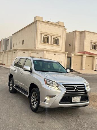 Dammam, Vehicles, Cars & Trucks , SAR 110000,  2016,  2016,  Automatic,  197000 KM,  For Sale:  Lexus Refrigerated Trailer, In Showroom Condition