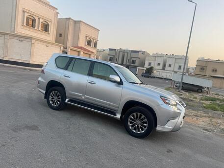 Dammam, Vehicles, Cars & Trucks , SAR 110000,  2016,  2016,  Automatic,  197000 KM,  For Sale:  Lexus Refrigerated Trailer, In Showroom Condition