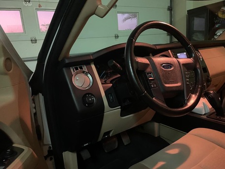 Riyadh, Vehicles, Cars & Trucks , SAR 1,  Ford Expedition,  2016,  Automatic,  115000 KM,    EcoBoost 4WD