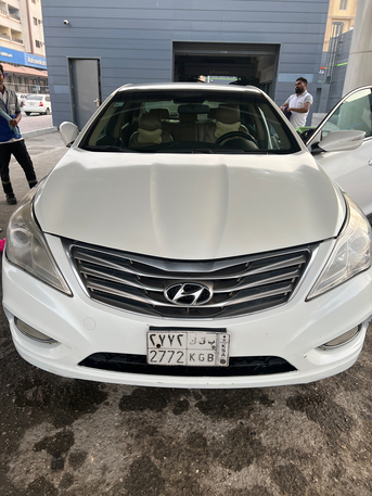 Khobar, Vehicles, Cars & Trucks , SAR 24000,  Hyundai Azera,  2012,  Automatic,  398500 KM,  Hundai Azera