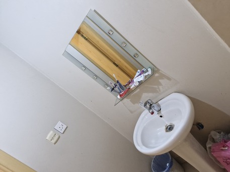 Riyadh, Rooms for Rent, SAR 2750/month,  Furnished,  400 Sq. Feet,  One Room In A 3BHK Apartment,Good Ventilation  Seperate Bathroom