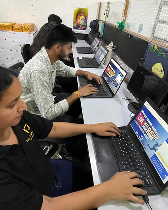 Chandigarh, Education, Digital Marketing Course In Chandigarh - Academic Mantra Services