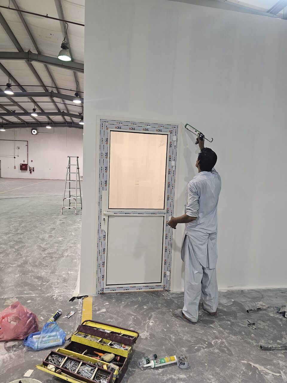 Dammam, Construction, Aluminum Glass Work For Buildings, Showroom And Office .