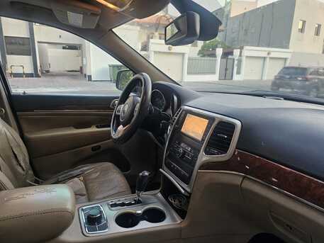 Saar, Vehicles, Cars & Trucks , BHD 1900,  Jeep Cherokee,  2012,  Automatic,  315000 KM,  Jeep Cherkee