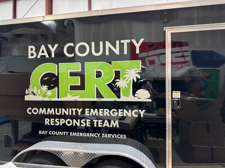 New York, Printing, Professional Storefront Window Graphics For Businesses In Panama City Beach