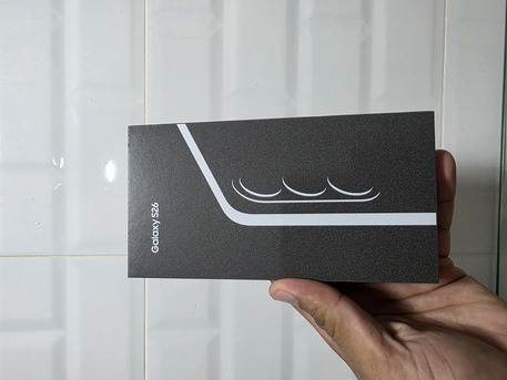 Khobar, Mobile Phones, SAR 2800,  Samsung S26 256GB Black (NEW, Unopened)