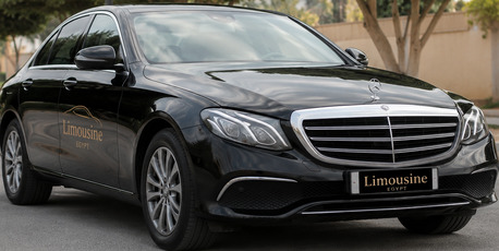 Cairo, Automotive, تأجير مرسيدس E200 مع سائق من مطار القاهرة الدو
