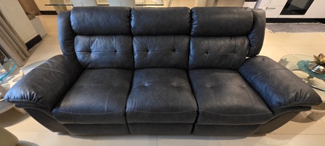 Juffair, Furniture, BHD 150,  Recliner 3-Seater Couch (For Sale)