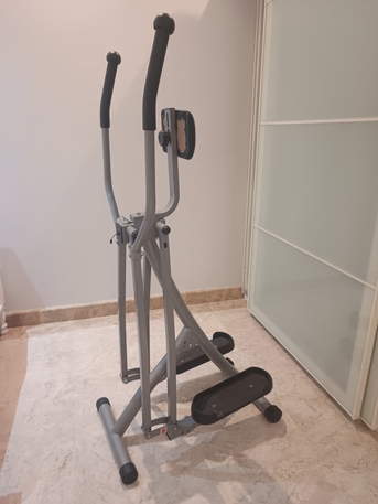 Jeddah, Sporting Goods, SAR 250,  HouseFit Air Walker (Glider) &ndash; Excellent Condition