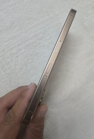 Al Aziziyah, Mobile Phones, SAR 3000,  Iphone 16 Pro 256gb (91% Battery Health)