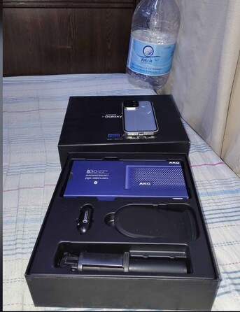 Al Aziziyah, Home Audio, SAR 400,  Harman Kardon / AKG S30 Bluetooth Speaker Set, Wireless Charger, Car Charger, Selfie Stick