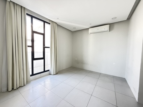 Mahooz, Apartments, Flats, Houses & Villas, BHD 345/month,  Furnished,  3 BR,  Modern 3bhk For Rent In Mahooz