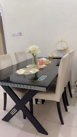 Jeddah, Furniture, SAR 450,  6 Chair Dinning Table