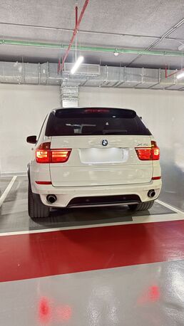 Riyadh, Vehicles, Cars & Trucks , SAR 45000,  Bmw X5,  2013,  Automatic,  160 KM,  For Sale:   XDrive &ndash; Excellent Condition | GCC Specs | Well Maintained