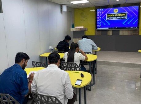 Panchkula, Education, Share Market Courses In Panchkula
