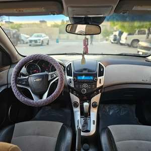 SAR 25, Chevrolet Cruze, 2014, Automatic, 210000 KM, Well-maintained In Good Condition.