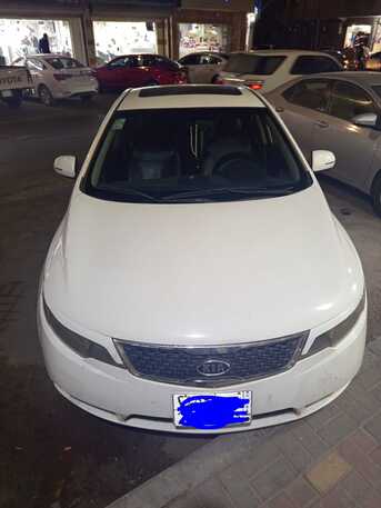 Safwa, Vehicles, Cars & Trucks , SAR 25,  KIA CERRATO 2012 / SPORTS CAR FULL OPTION / AUTOMATIC / ENGINE FIXED 0 METER / GEAR AC PER,  2012,  Automatic,  124 KM,  I Would Like To Sell My Kia Car Sport For 24 K Slightly Negotiable New Fahss