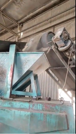 Jeddah, Industrial Machinery, OCEM Press OPA 650 T300 Model 2004 Is Available For Sale