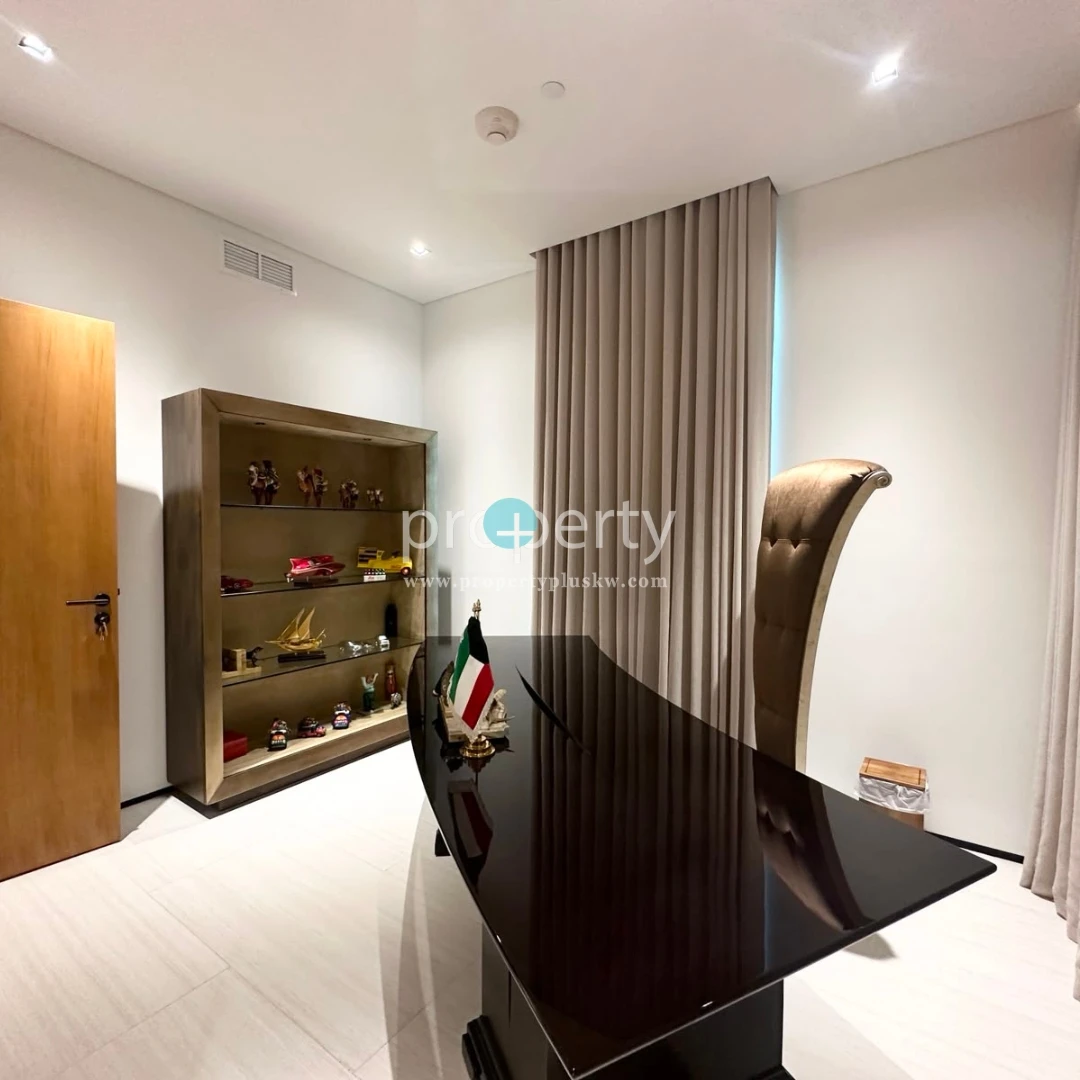 Kuwait City, Apartments, Flats, Houses & Villas, KWD 1800/month,  Furnished,  3 BR,  New Modern Furnished 3 Bedroom Apartment In Kuwait City