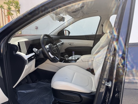 Dammam, Vehicles, Cars & Trucks , SAR 82000,  HYUNDAI !! TUCSON (NEW SHAPE) SAUDI SPECS,  2025,  Automatic,  89000 KM,  UNDER WARRANTY: ACCIDNET FREE !! Expats OWNER