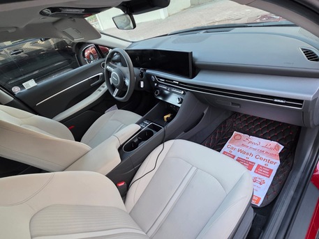 Abu Dhabi, Vehicles, Cars & Trucks , AED 69500,  Hyundai Sonata,  2025,  Automatic,  14500 KM,  Clean And Neat American Spec Less Driven
