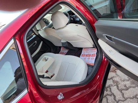 Abu Dhabi, Vehicles, Cars & Trucks , AED 69500,  Hyundai Sonata,  2025,  Automatic,  14500 KM,  Clean And Neat American Spec Less Driven