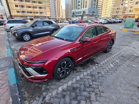 Abu Dhabi, Vehicles, Cars & Trucks , AED 69500,  Hyundai Sonata,  2025,  Automatic,  14500 KM,  Clean And Neat American Spec Less Driven