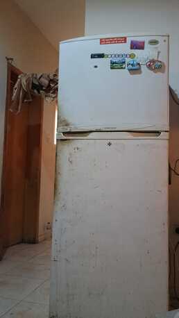 Khobar, Household Items, SAR 300,  1 Samsung Fridge In Very Good Running Condition No Frost