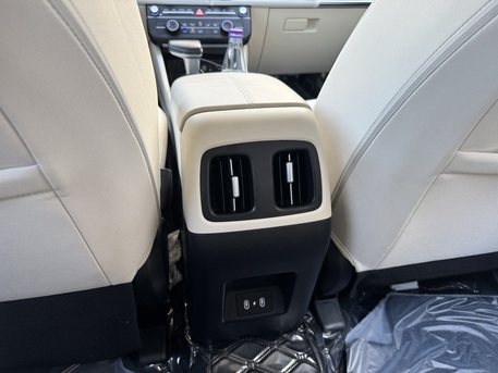 Riyadh, Vehicles, Cars & Trucks , SAR 82000,  HYUNDAI TUCSON / SAUDI SPECS / ACCIDENT FREE,  2025,  Automatic,  88000 KM,  UNDER WARRANTY/ EXPATS OWNED
