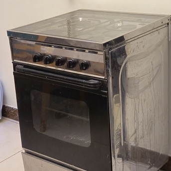 Jeddah, Appliances, SAR 310,  Stove With Oven,موقد مع فرن