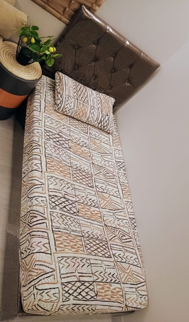 Dhahrat Laban, Furniture, SAR 200,  Sofa Set And Single Bed