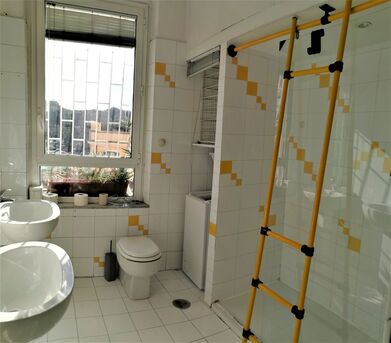 Rome, Apartments, Flats, Houses & Villas, EUR 2500/month,  Furnished,  2 BR,  100 Sq. Meter,  Bright Apart With Lovely Terrace In Monti Area 2 Bedrooms