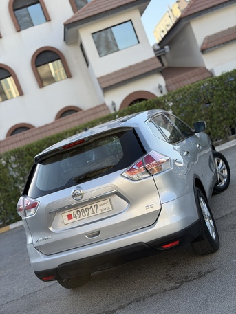 Manama, Vehicles, Cars & Trucks , BHD 2950,  Nissan X-Trail,  2015,  Automatic,  112896 KM,    Mid Option In Excellent Condition