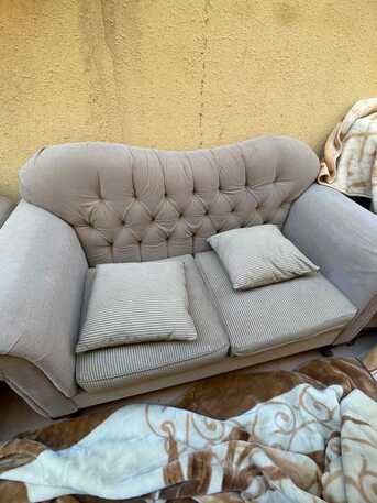 Al Malaz, Household Items, SAR 700,  Good Condition Sofa Set