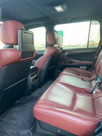 Manama, Vehicles, Cars & Trucks , BHD 13900,  Lexus LX 570,  2014,  Automatic,  172400 KM,  Lexus LX-570  (White)
