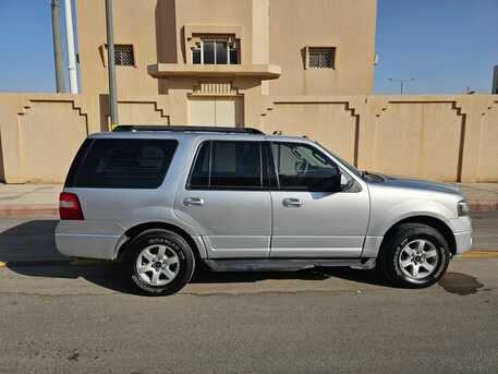 Riyadh, Vehicles, Cars & Trucks , SAR 55000,  Ford Expedition 2016 (2WD),  2016,  Automatic,  320000 KM,  Ford Expedition  (2WD)