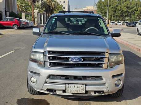 Riyadh, Vehicles, Cars & Trucks , SAR 55000,  Ford Expedition 2016 (2WD),  2016,  Automatic,  320000 KM,  Ford Expedition  (2WD)