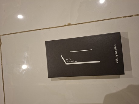 Riyadh, Mobile Phones, SAR 3200,  Samsung S25ultra 256gb Black Colour Pin Pak Not Open