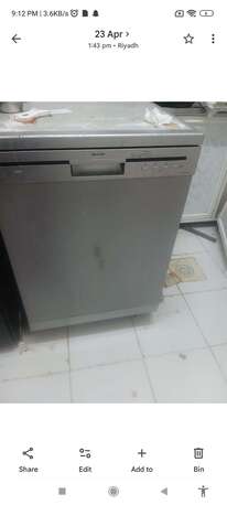Riyadh, Household Items, Smart TV Skyworth 55 Inches, Toshiba Stove 4 Burner , Cycling Machine,Dishwasher