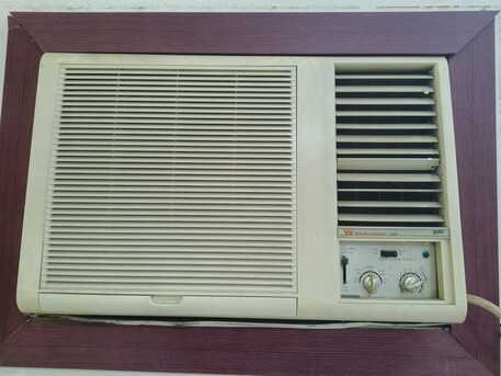 Mushrefah, Air Conditioners, SAR 400,  White-Westinghouse AC