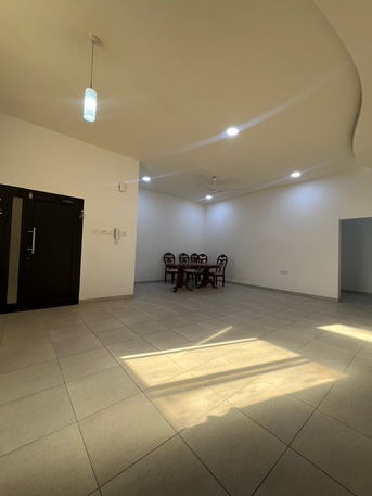Manama, Apartments, Flats, Houses & Villas, BHD 290/month,  Furnished,  3 BR,  160 Sq. Meter,  FOR RENT | Spacious Apartment &mdash; Jabelat Habashi