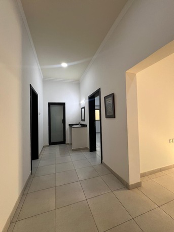Manama, Apartments, Flats, Houses & Villas, BHD 290/month,  Furnished,  3 BR,  160 Sq. Meter,  FOR RENT | Spacious Apartment &mdash; Jabelat Habashi