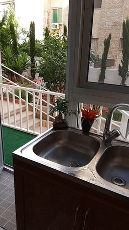 Amman, Apartments, Flats, Houses & Villas, JOD 225/month,  Furnished,  1 BR,  Cozy, Safe, And With A Terrace And Garden, In A Private Building, In The Middle Of Amman