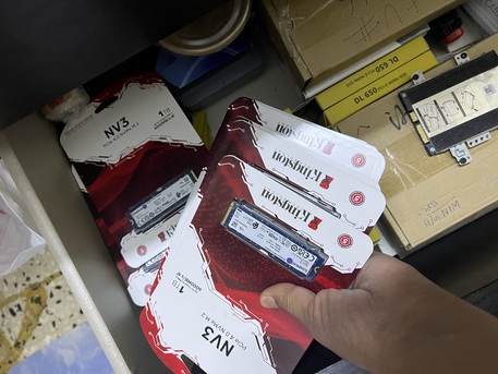 Riyadh, Computers, SAR 450800,  Laptops RAMs And SSDs (DDR5 8GB, 16GB MHz 5600) New Brand Crucial Available.