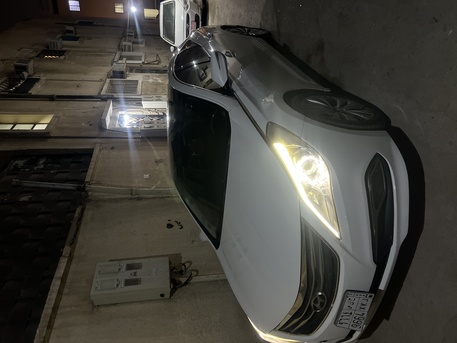 Riyadh, Vehicles, Cars & Trucks , SAR 30000,  Hyundai Azera,  2016,  Automatic,  380 KM,    GDI Full Option