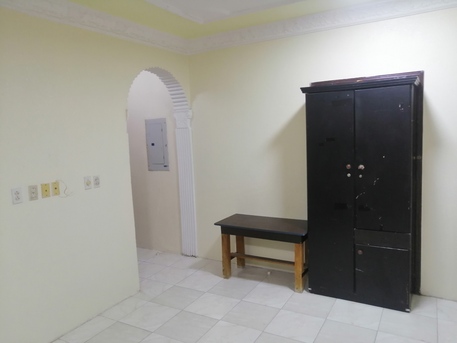 Jubail, Apartments, Flats, Houses & Villas, SAR 1250/month,  Furnished,  1 BR,  Furnished Family Room With Seperate Entrance For Rent