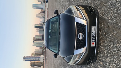 Juffair, Vehicles, Cars & Trucks , BHD 2750,  Nissan Pathfinder,  2015,  Automatic,  79000 KM,   Single Owner Very Less Mileage 79000km Only